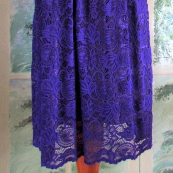 PURPLE LACE DRESS, EMPIRE WAIST, M, LINED w 3/4 SLEEVES, DRESSY PARTY, CHURCH - Picture 3 of 7